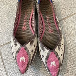 Rothy’s point shoes